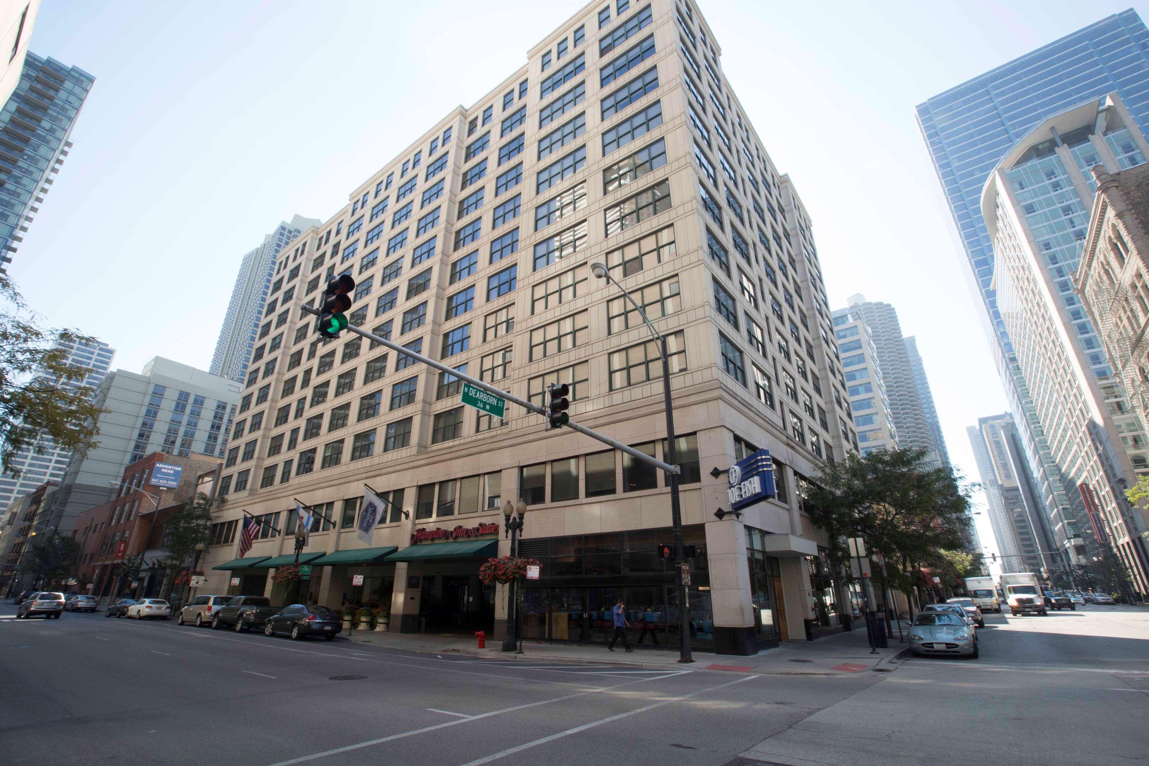 Hampton Inn & Suites Chicago-Downtown Exteriör bild